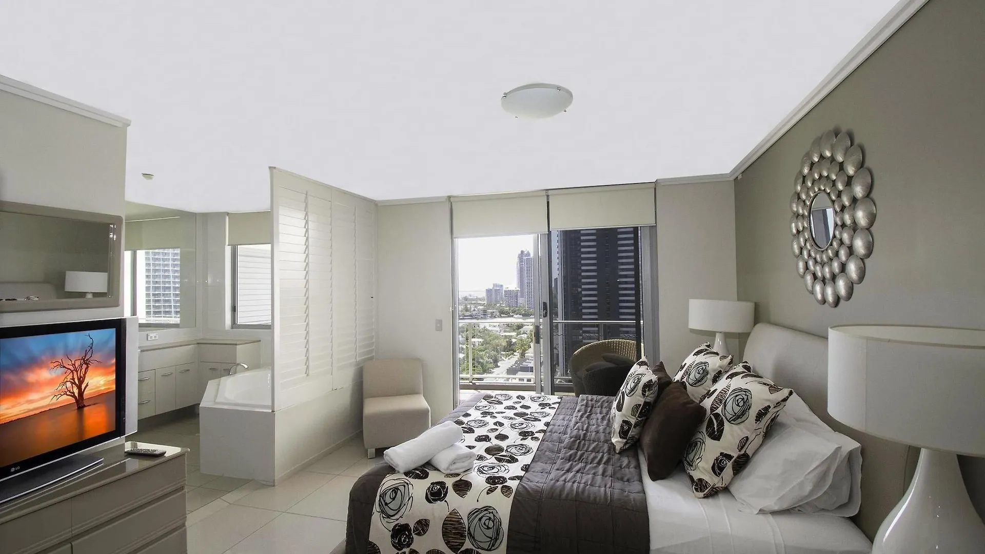Hotel apartamentowy Trilogy Surfers Paradise