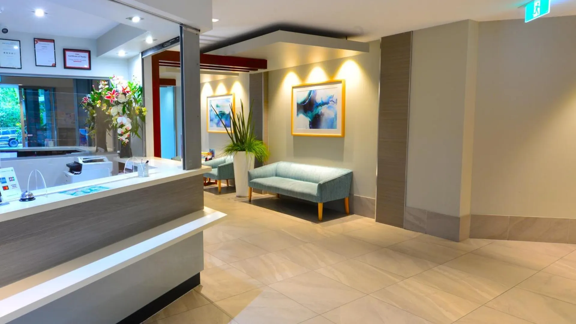 Trilogy Surfers Paradise Hotel apartamentowy