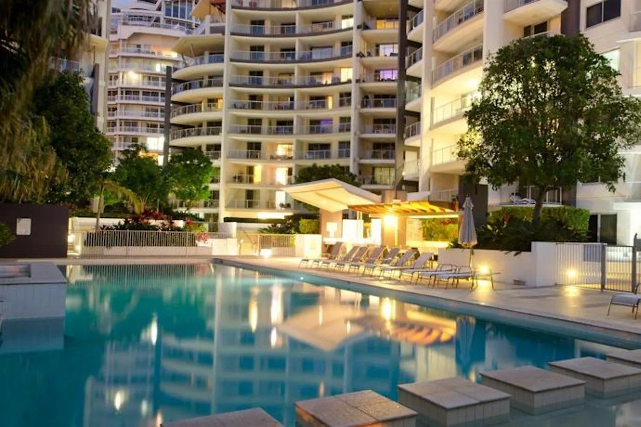 Trilogy Surfers Paradise Hotel apartamentowy